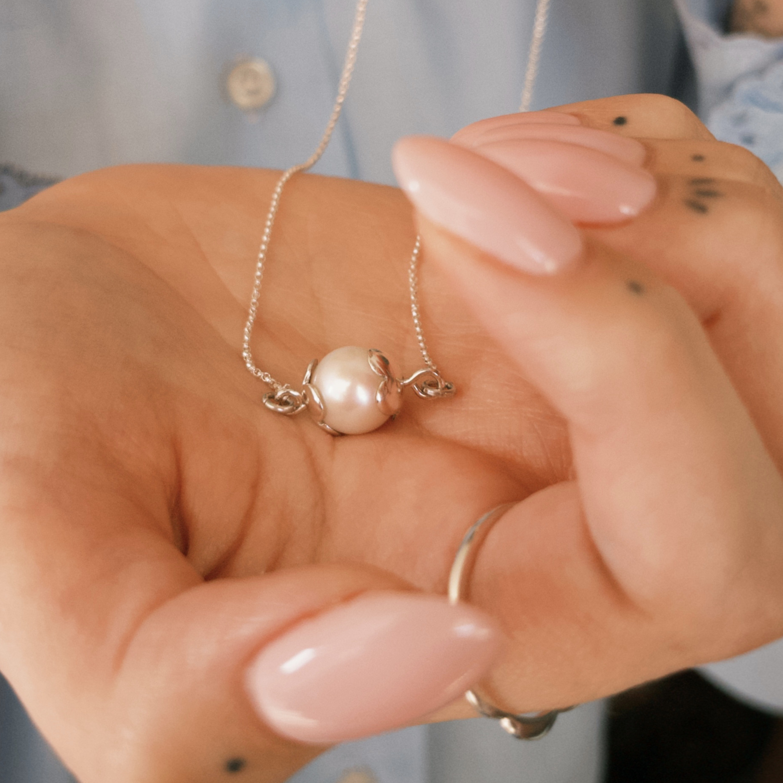 Collares